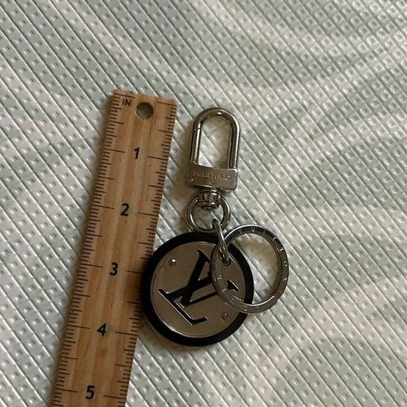 LV key chain or bag charm - Picture 1 of 4